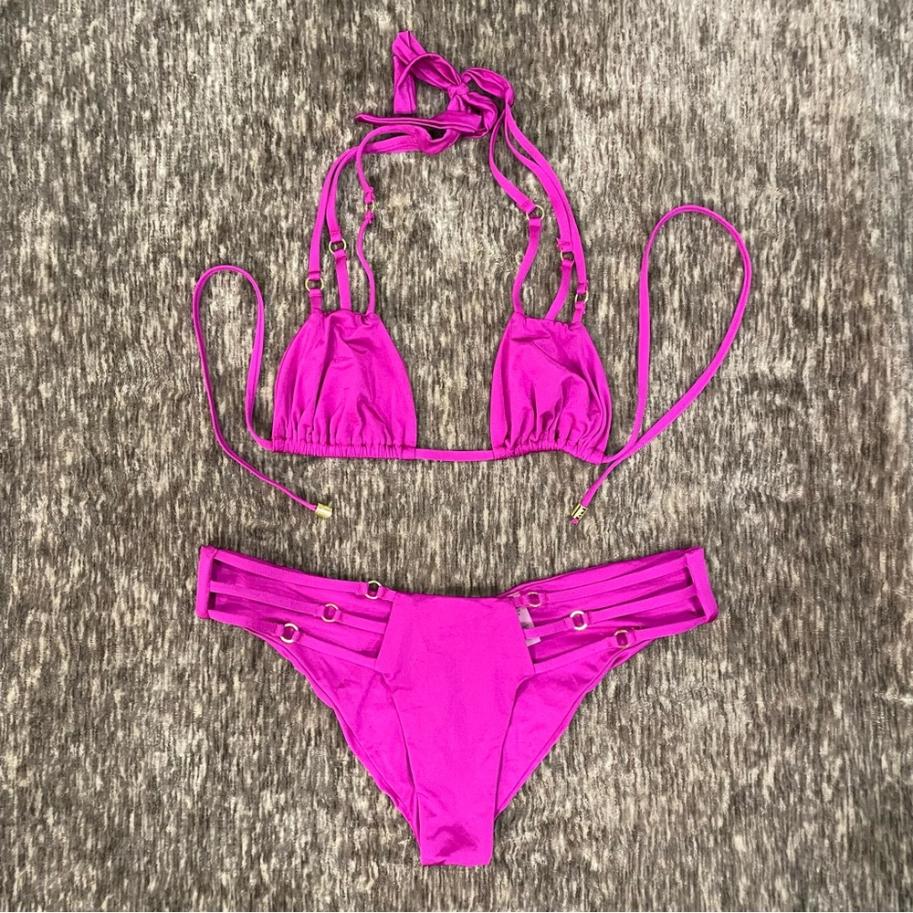 Beach Bunny Basics Triple Strap Bikini, size M top / size L bottom